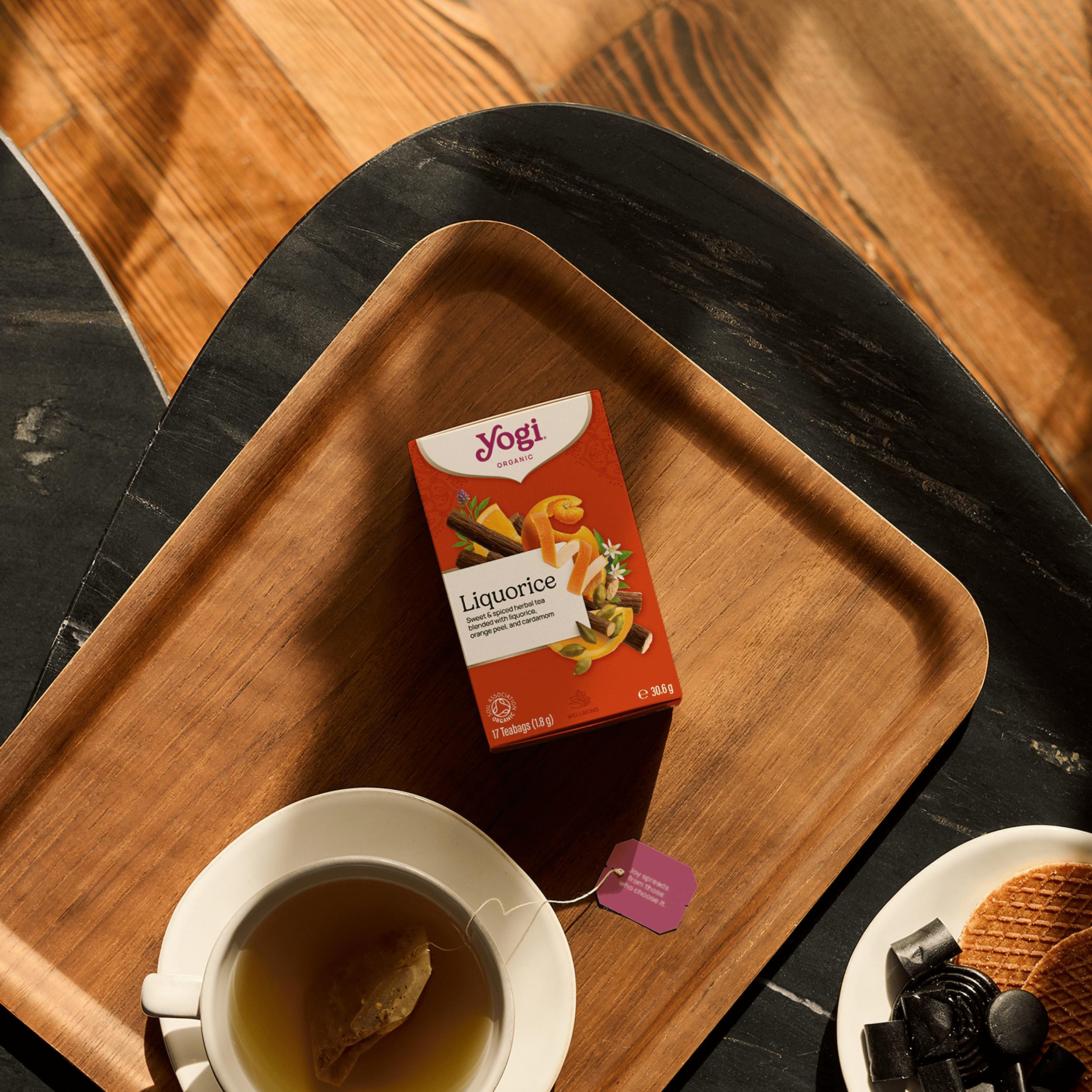 Lifestyle Image Front Pack Liquorice