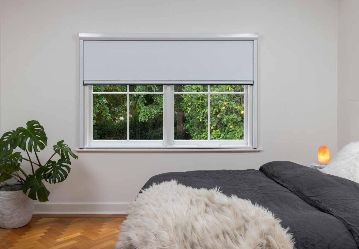 shade-bedroom-_resize_.jpg