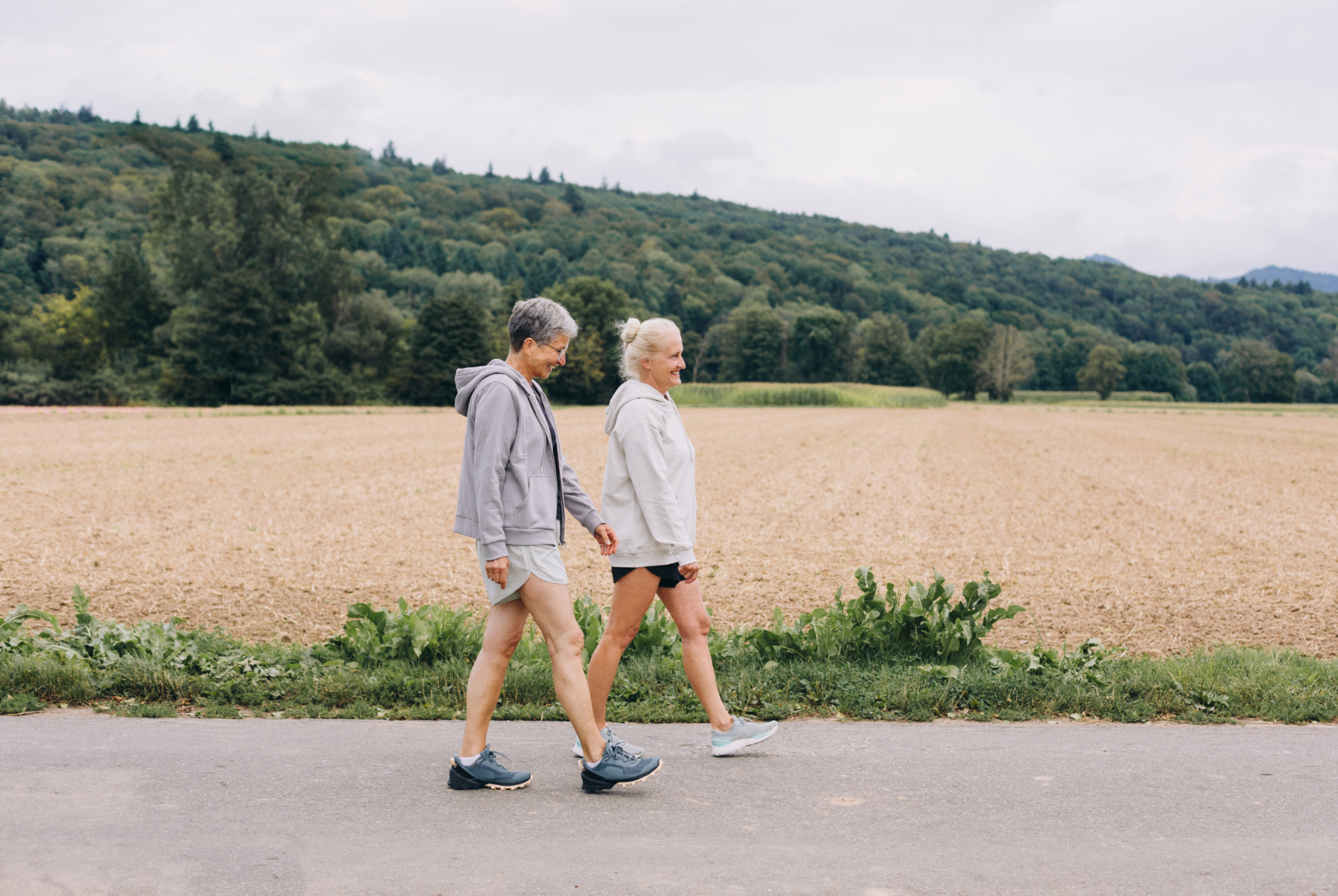 fitness_elderly_couple.png