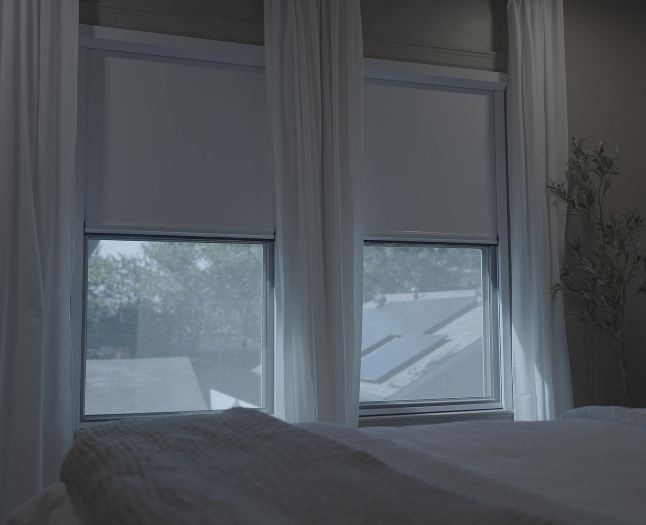 Ultimate blackout shade showing true 100% bedroom blackout system 