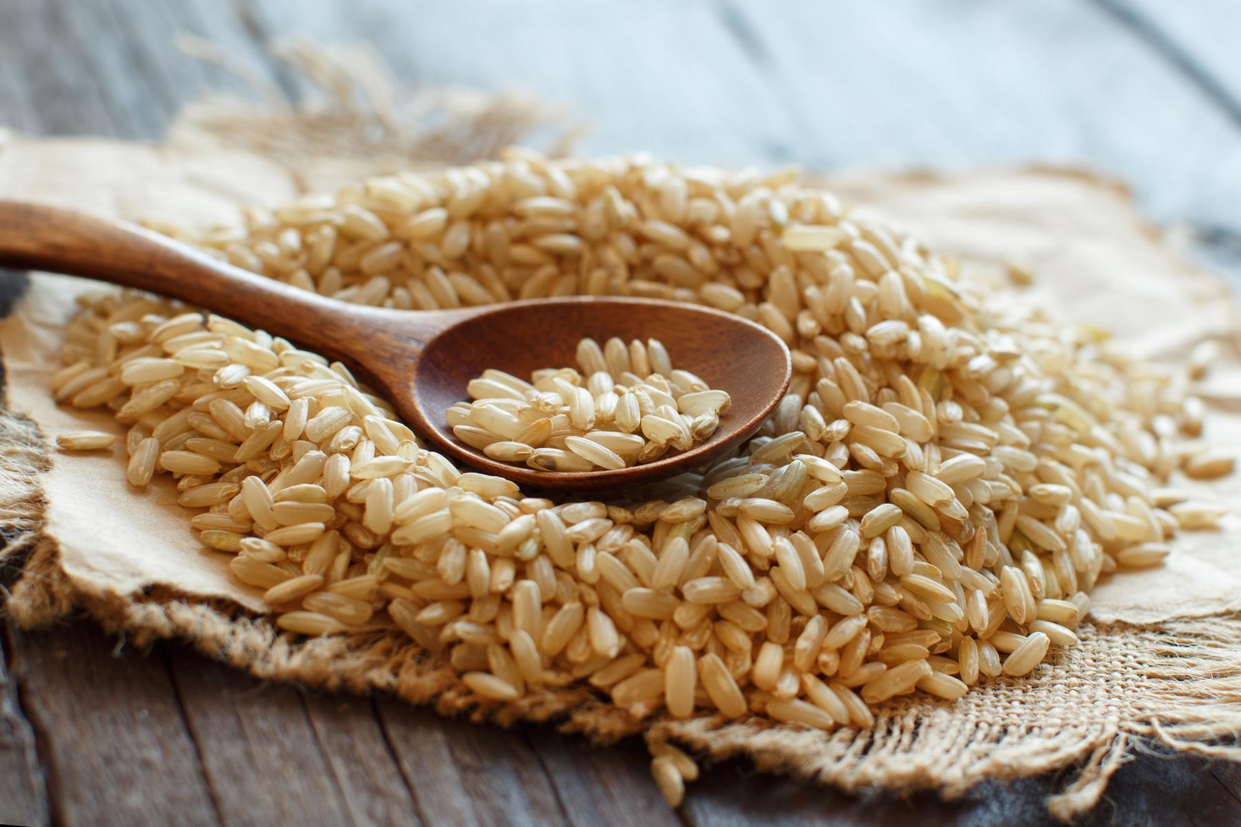 Close-up of brown rice.