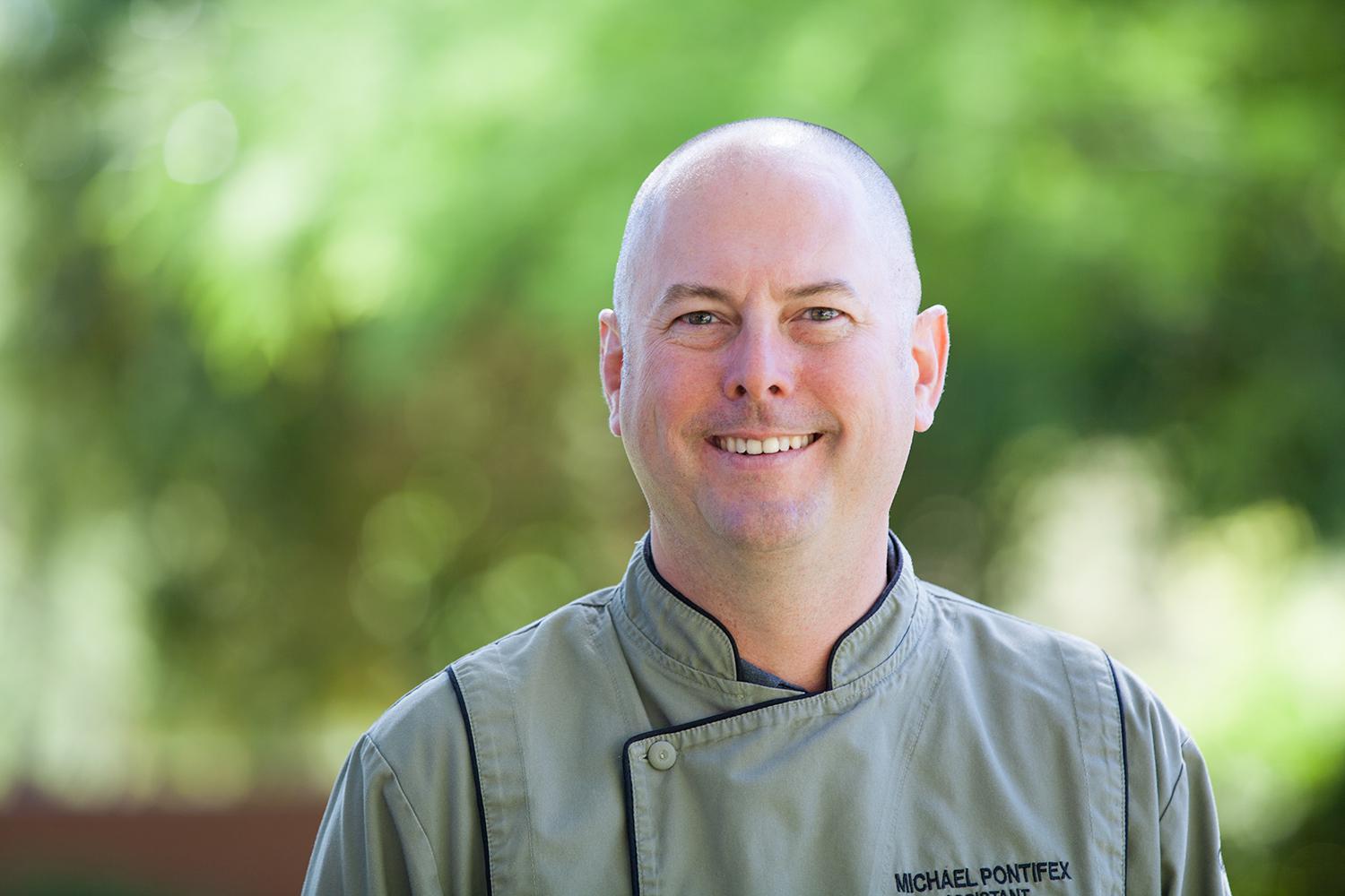 Headshot of Michael Pontifex