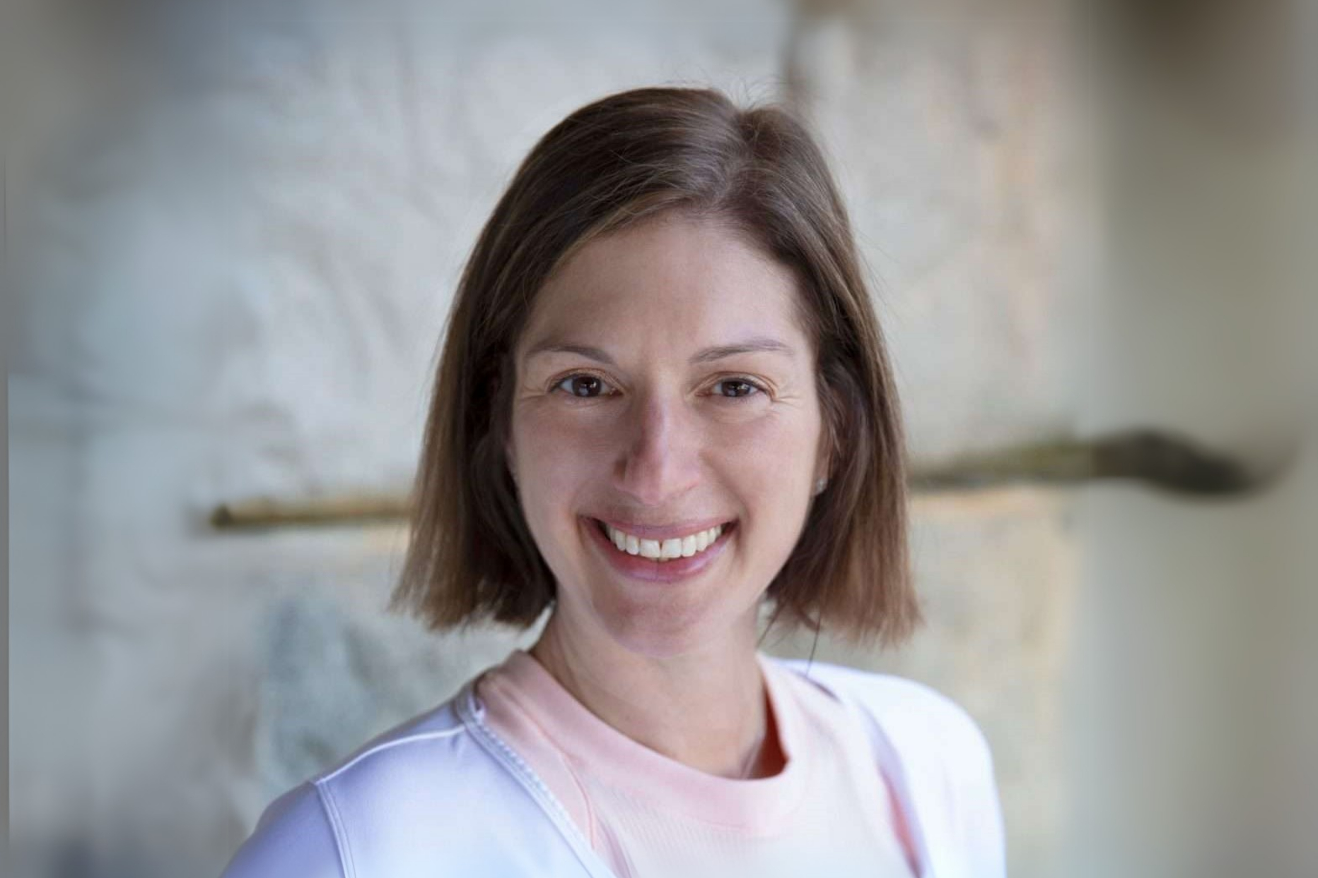 Diana Zotos Florio headshot