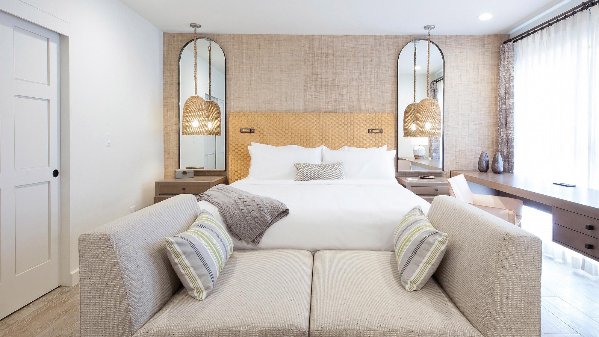 Image of  Luxury 1-Bedroom Suite with King Bed