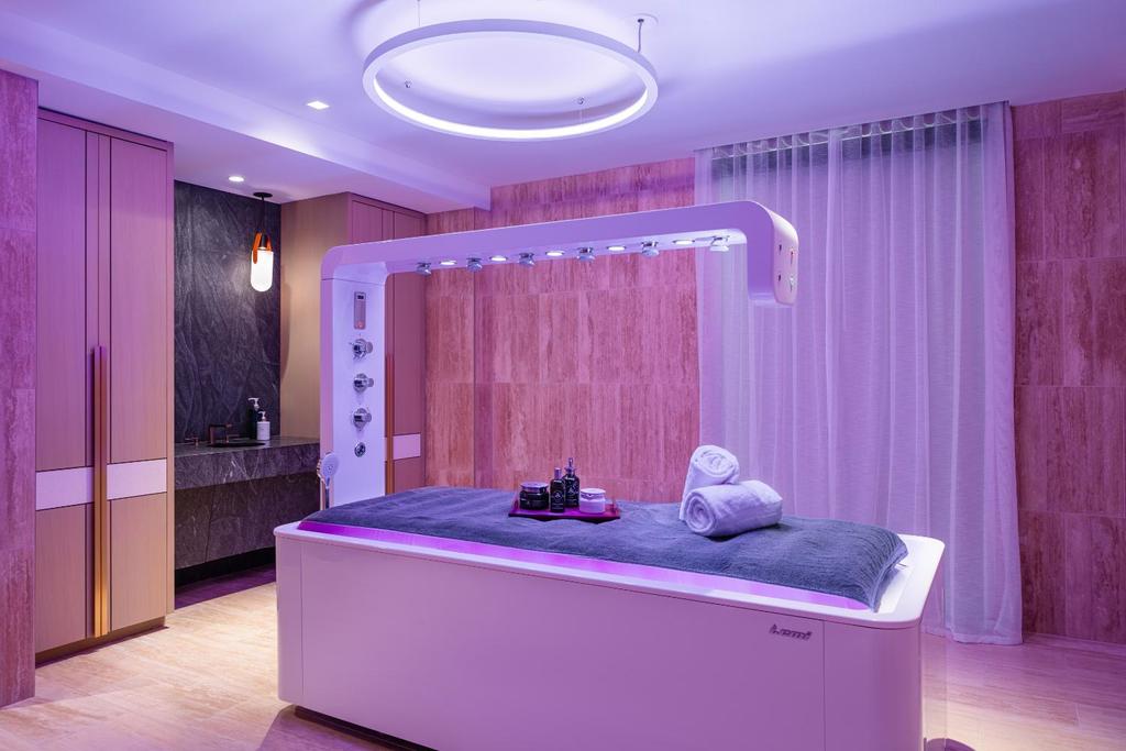 the vichy shower table at Canyon Ranch Fort Worth Wellness Club + Spa