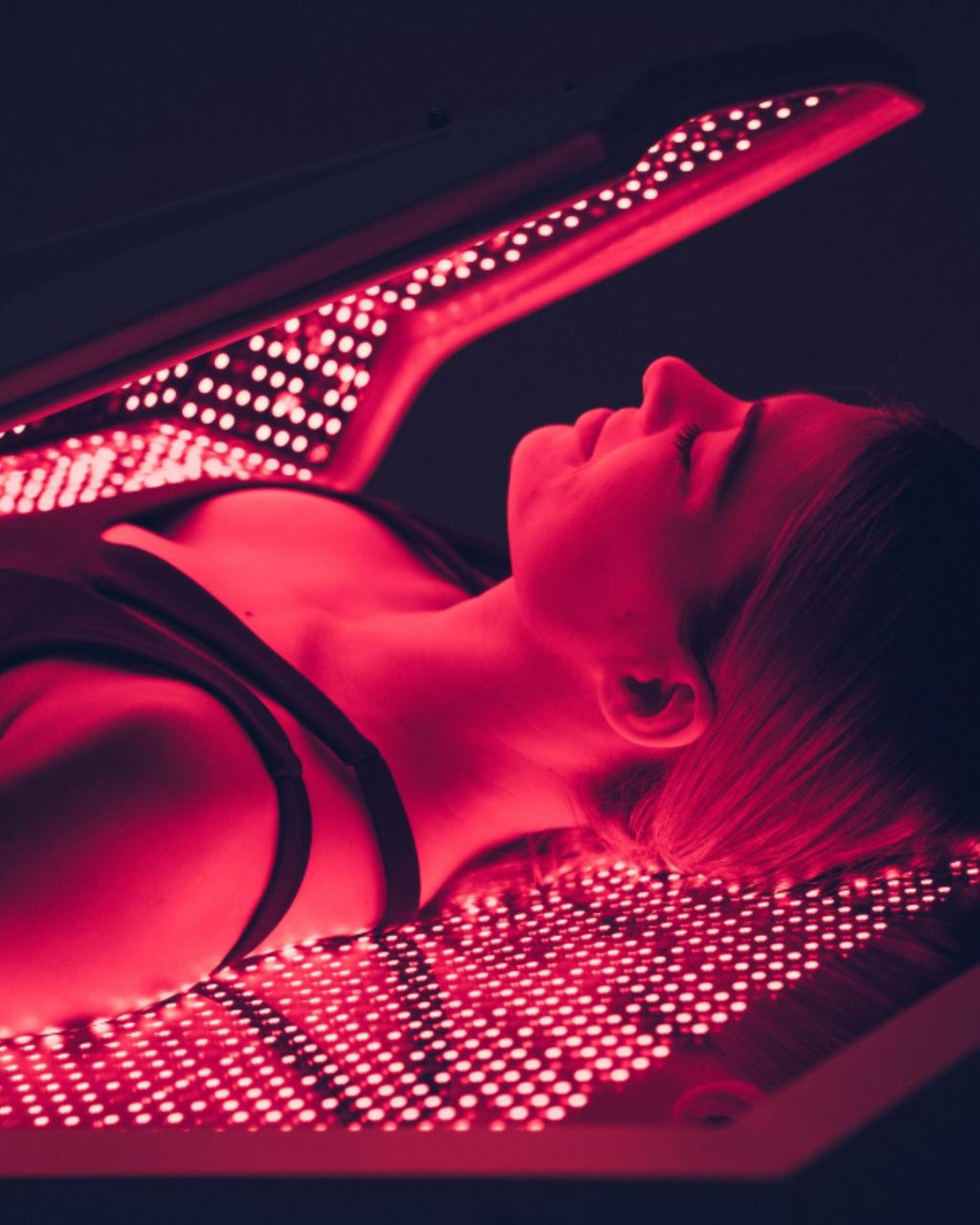 A woman getting redlight therapy at Canyon Ranch Fort Worth Wellness Club