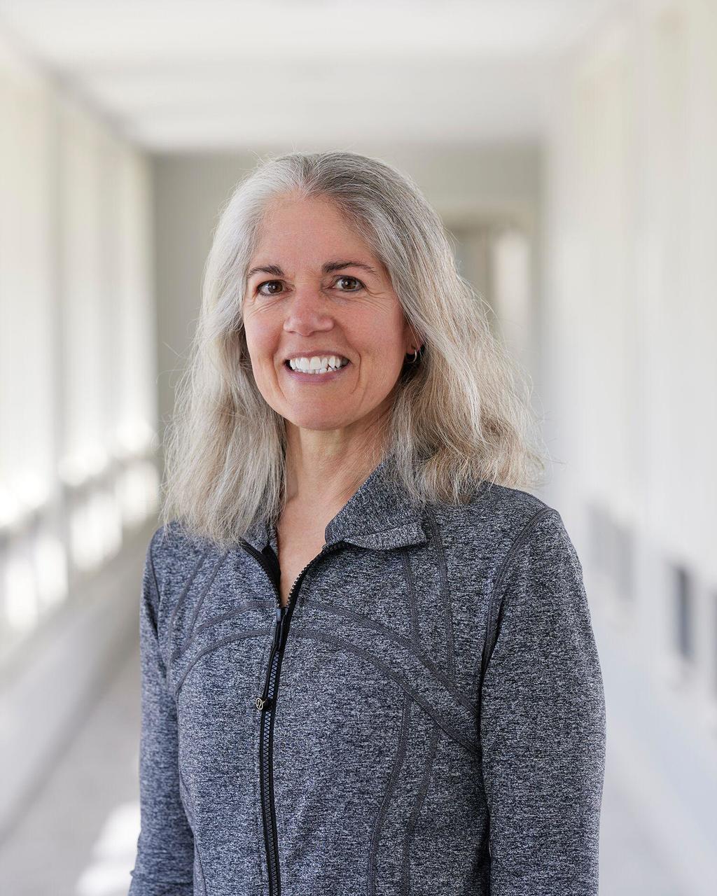 Nikki Soden headshot