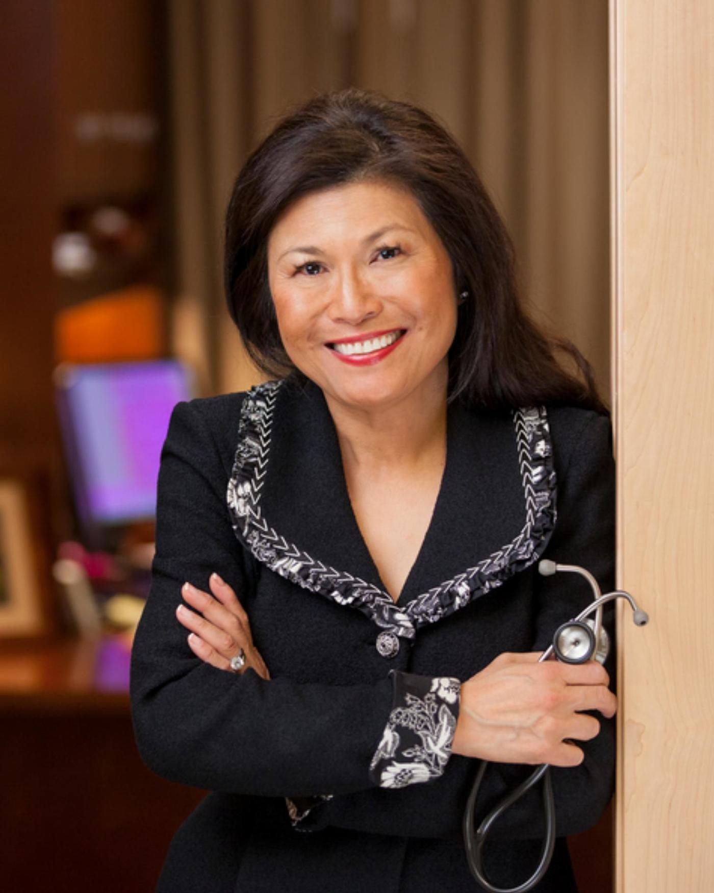 Dr. Connie Mariano headshot
