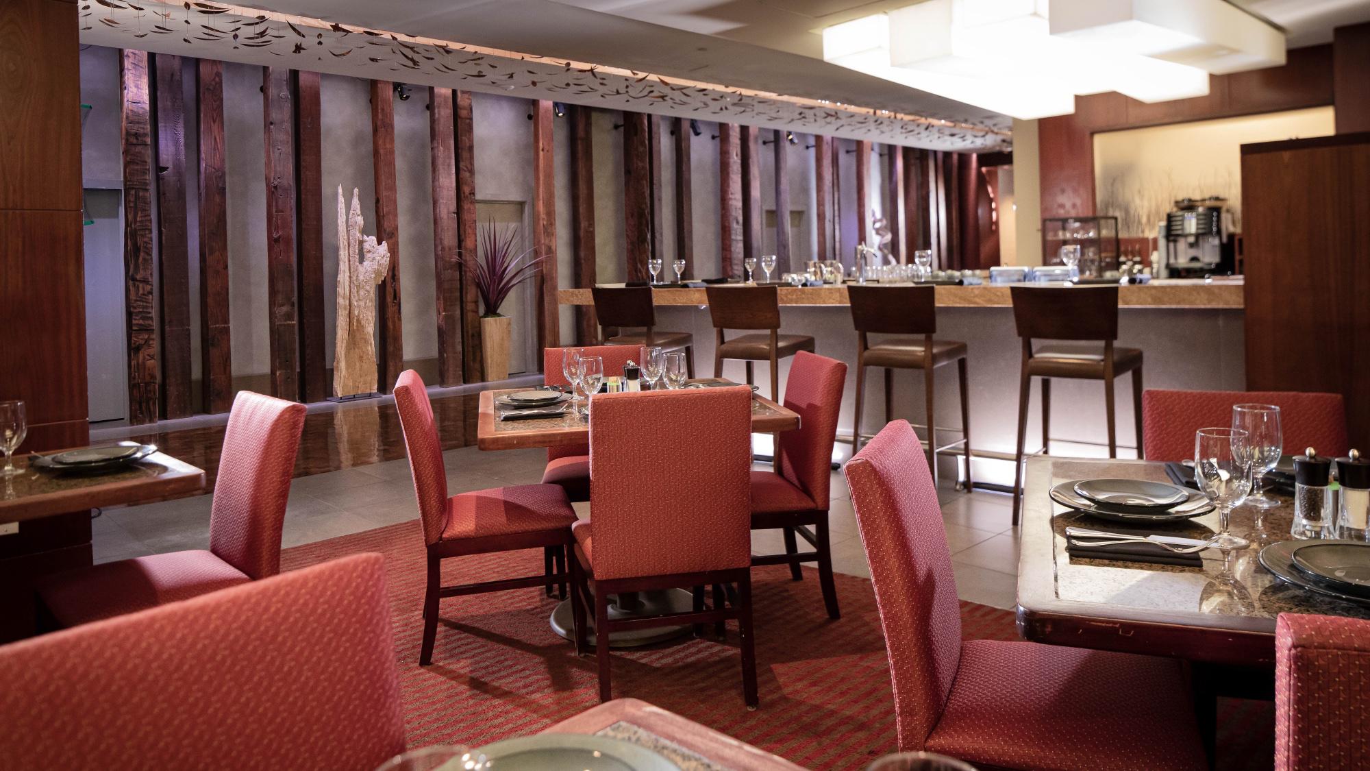Dining at Canyon Ranch Grill