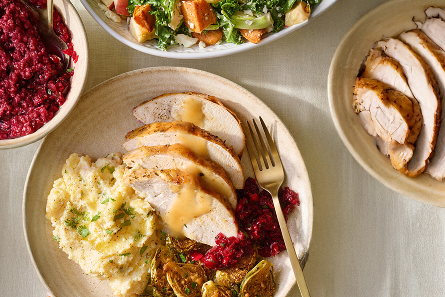 a plate of gourmet thanksgiving food