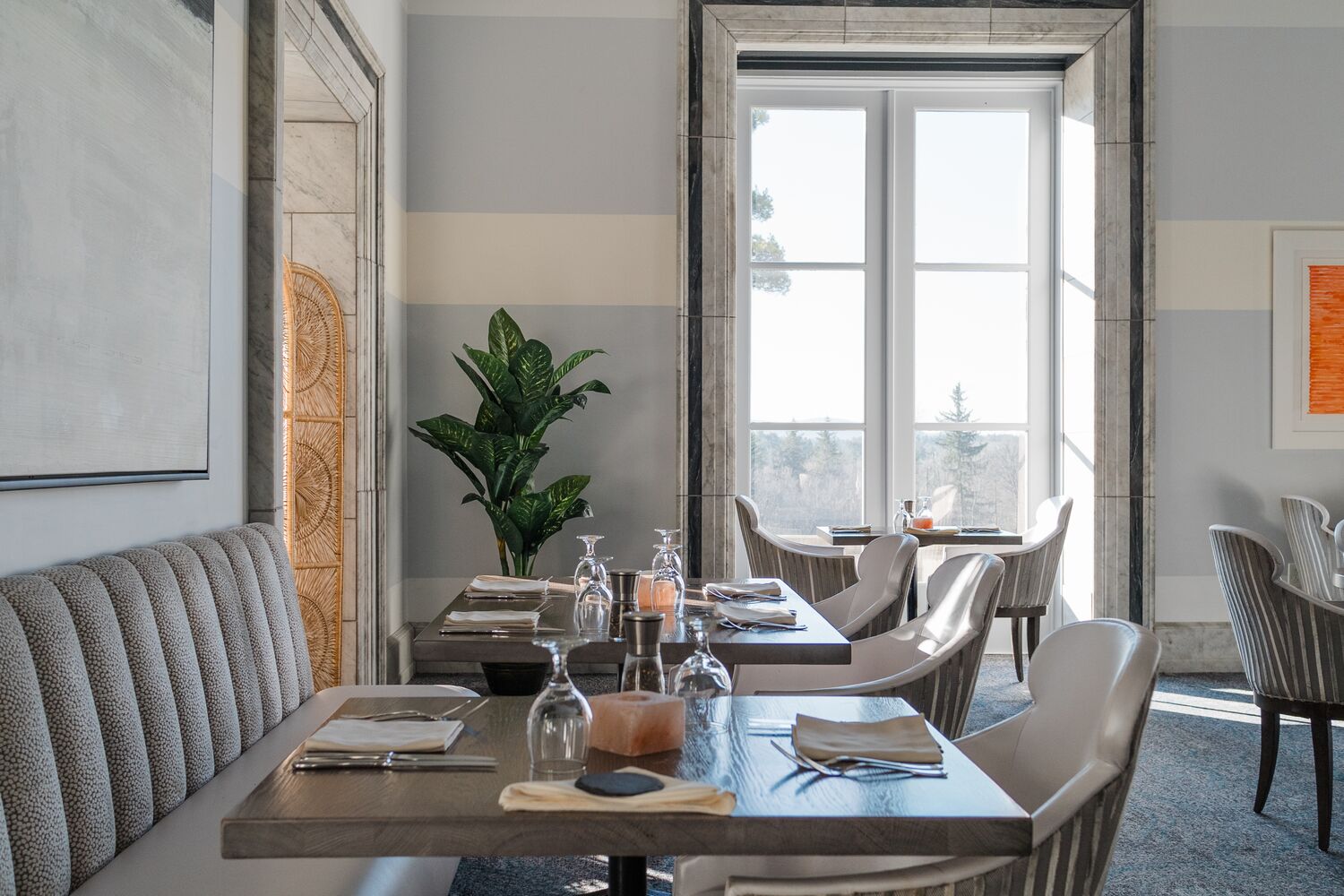 Lenox Silverleaf Dining Room