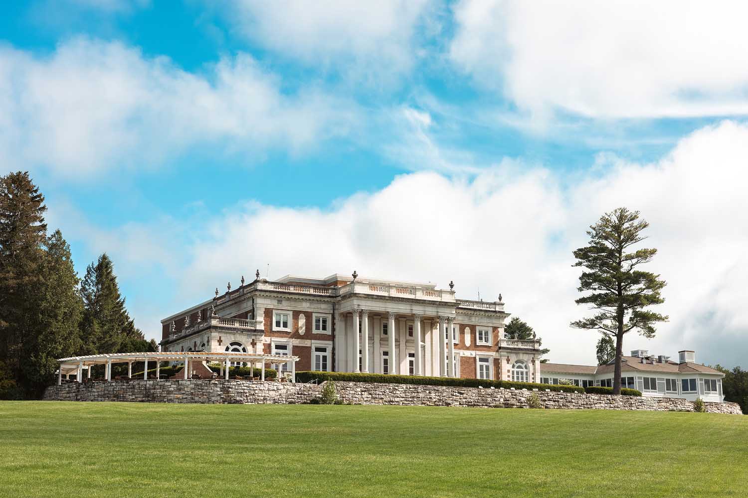 Canyon Ranch Lenox mansion in daylight