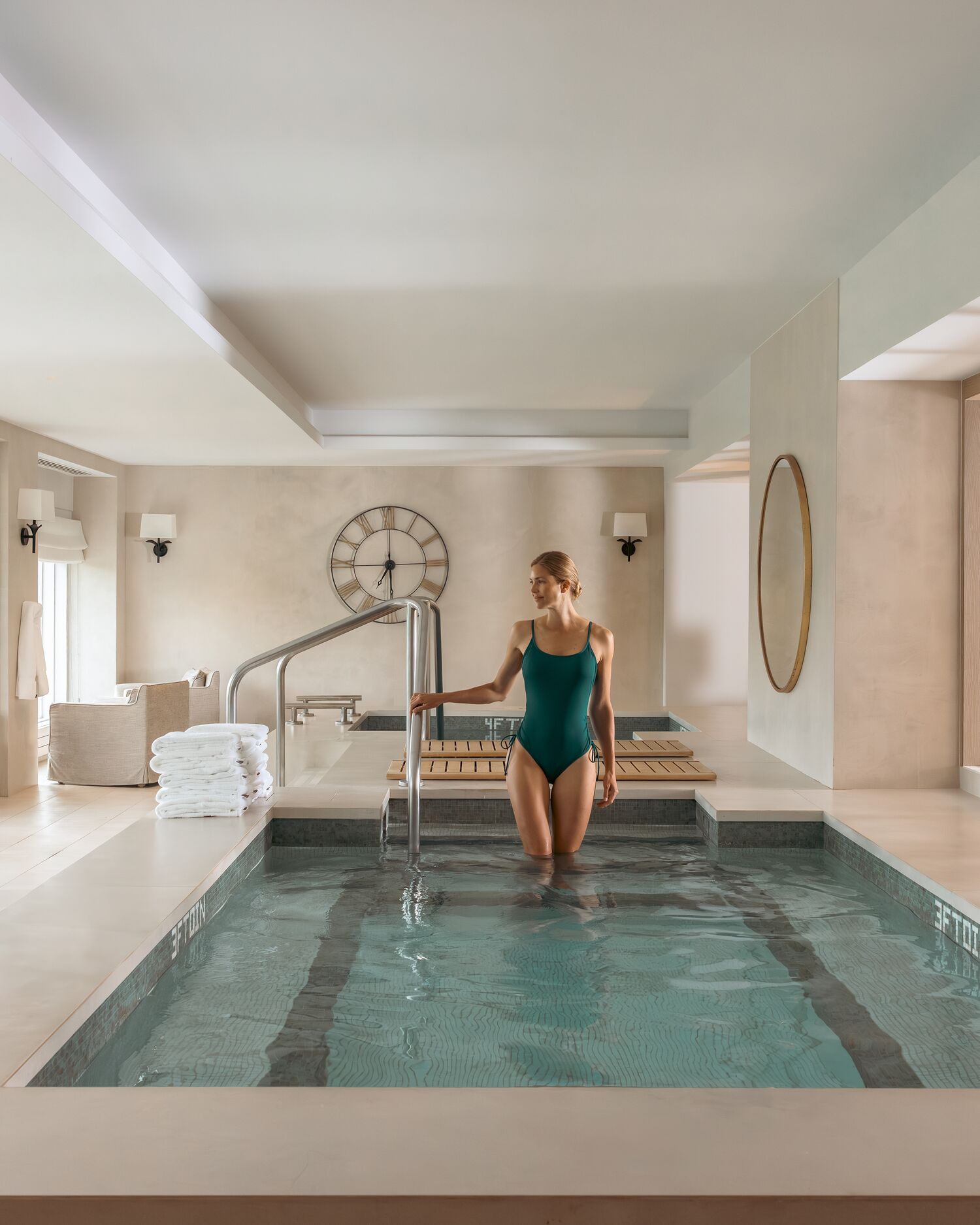 Photo of cold plunge pool at Canyon Ranch Lenox