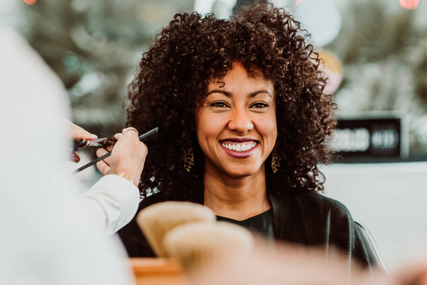 Woman getting a hair cut at Canyon Ranch Fort Worth Spa & Salon