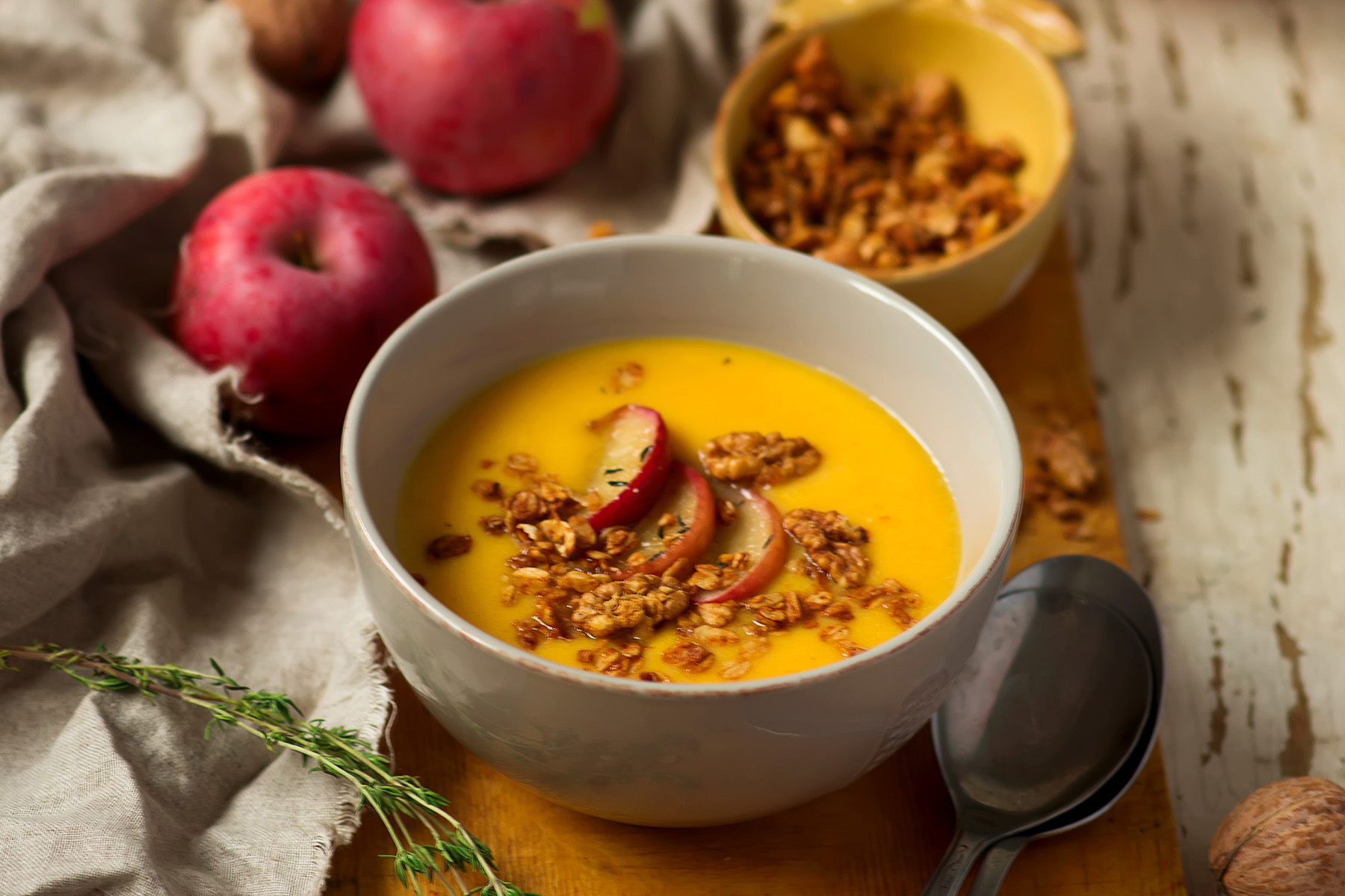 Butternut Squash & Apple Soup 