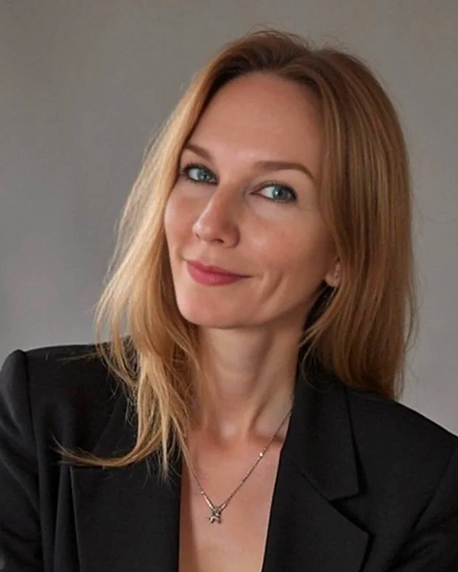 Cass Naumann Headshot