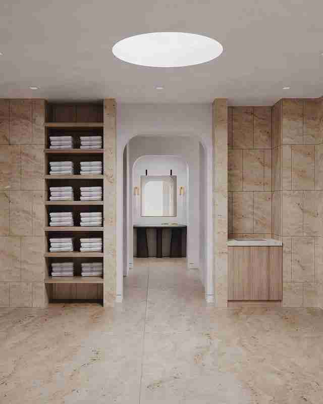 The Canyon Ranch locker room