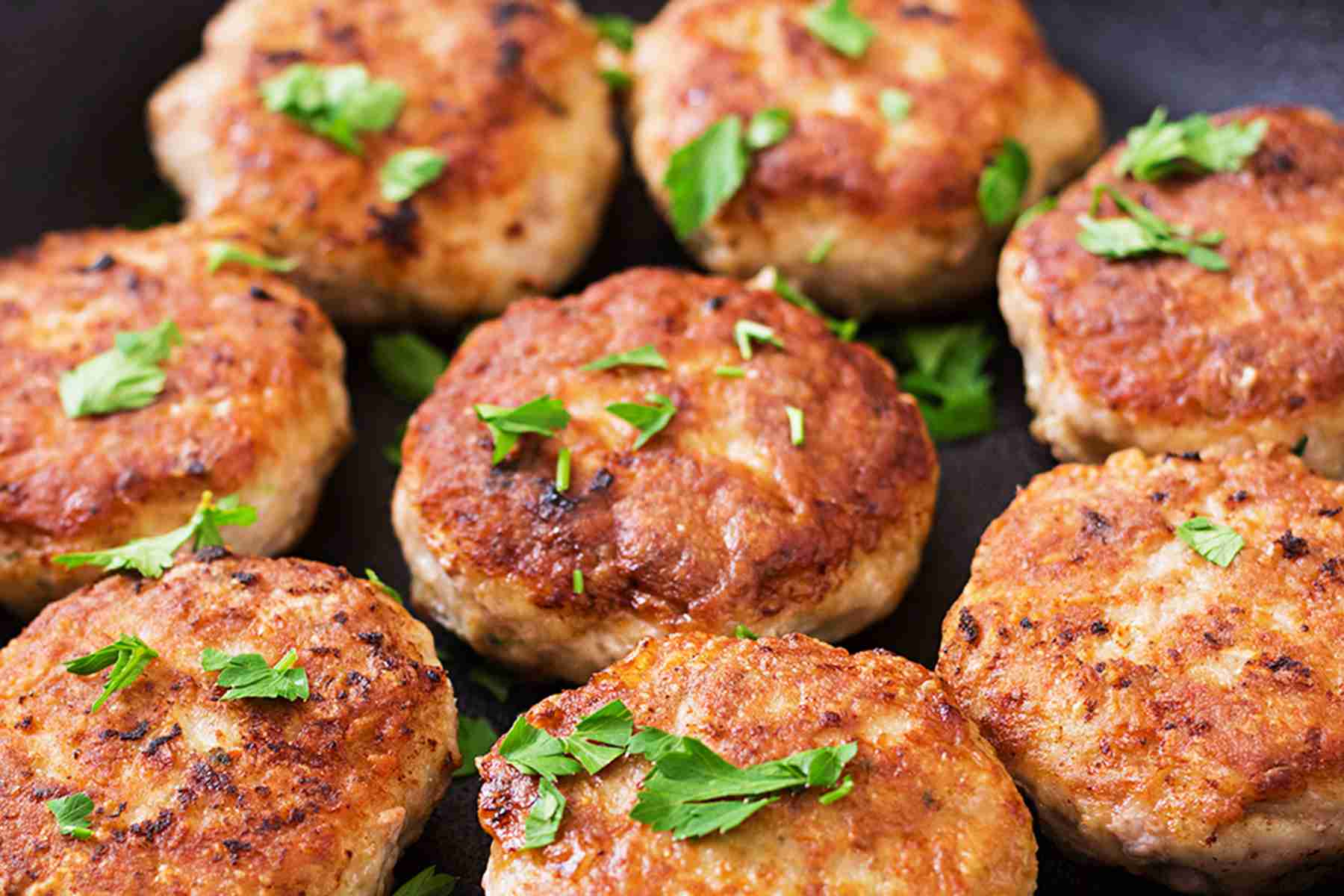 Chicken Sausage Breakfast Patty with Green Apple  