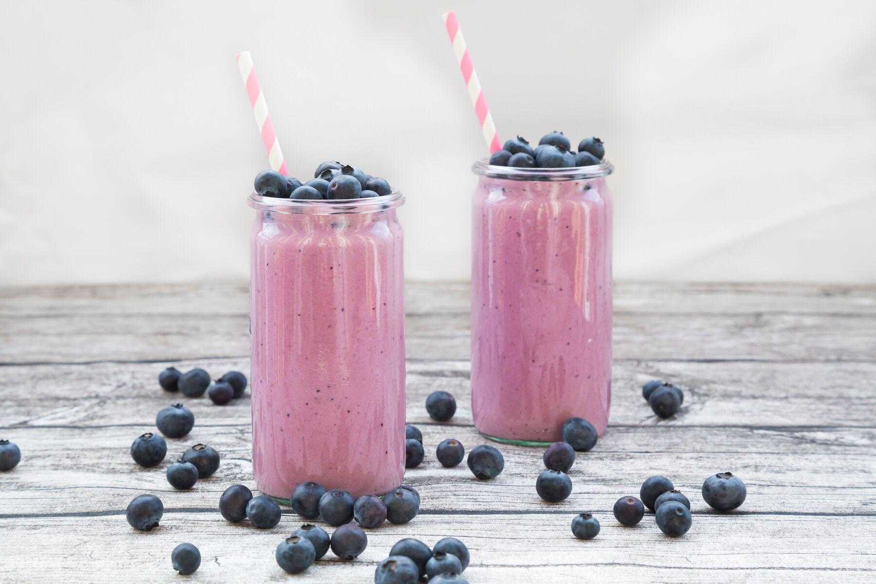Blueberry Peanut Butter Smoothie