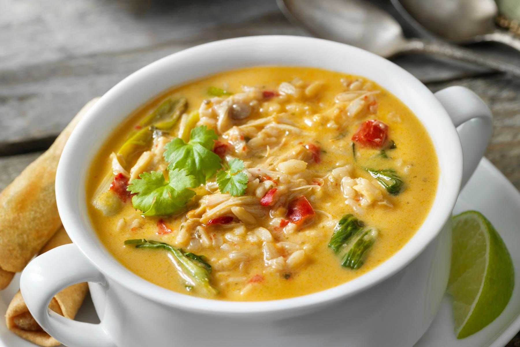 A bowl of Mulligatawny Soup.