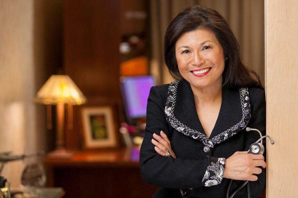 Dr. Connie Mariano headshot