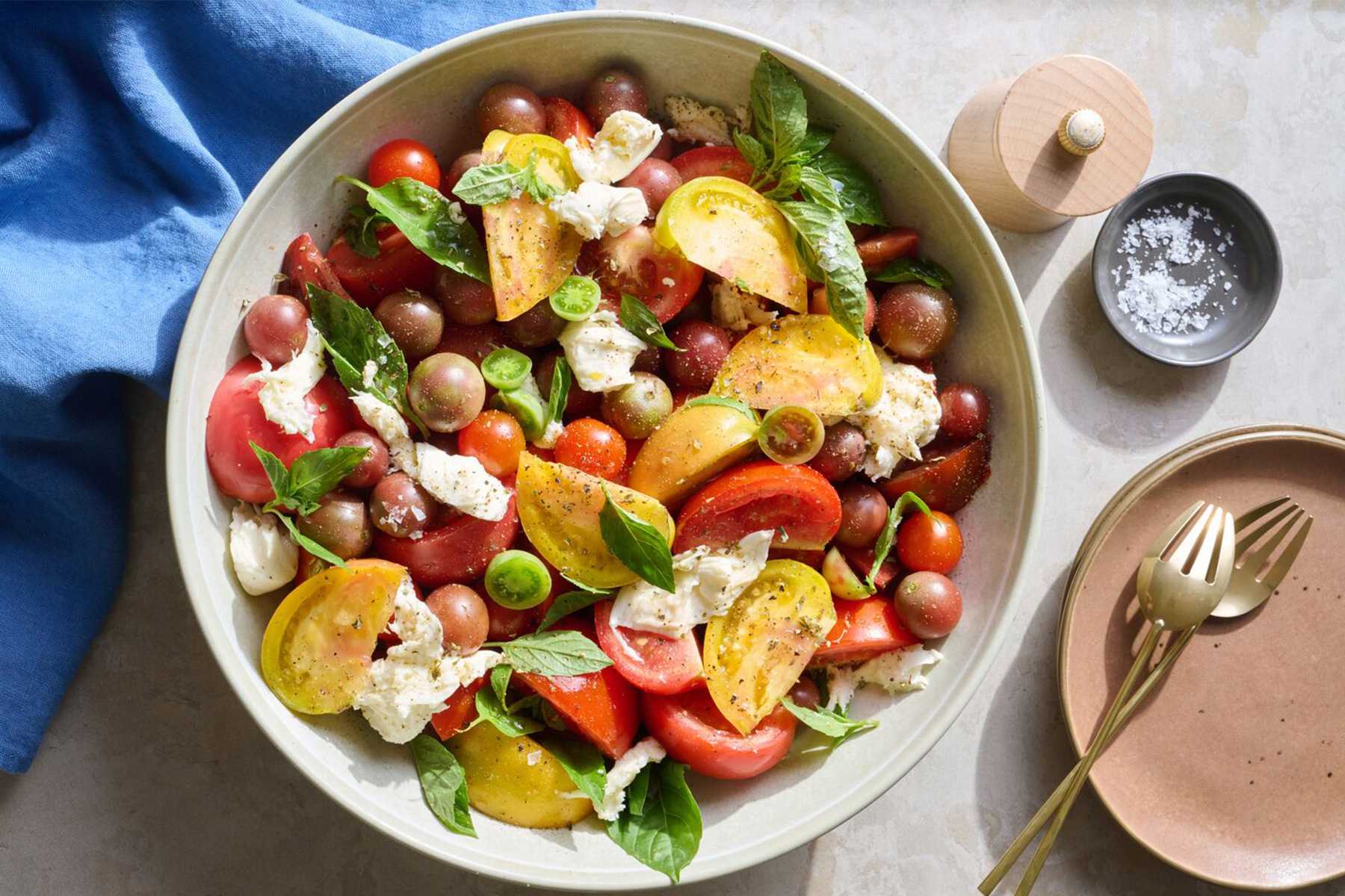 Refreshing Cucumber Greek Salad