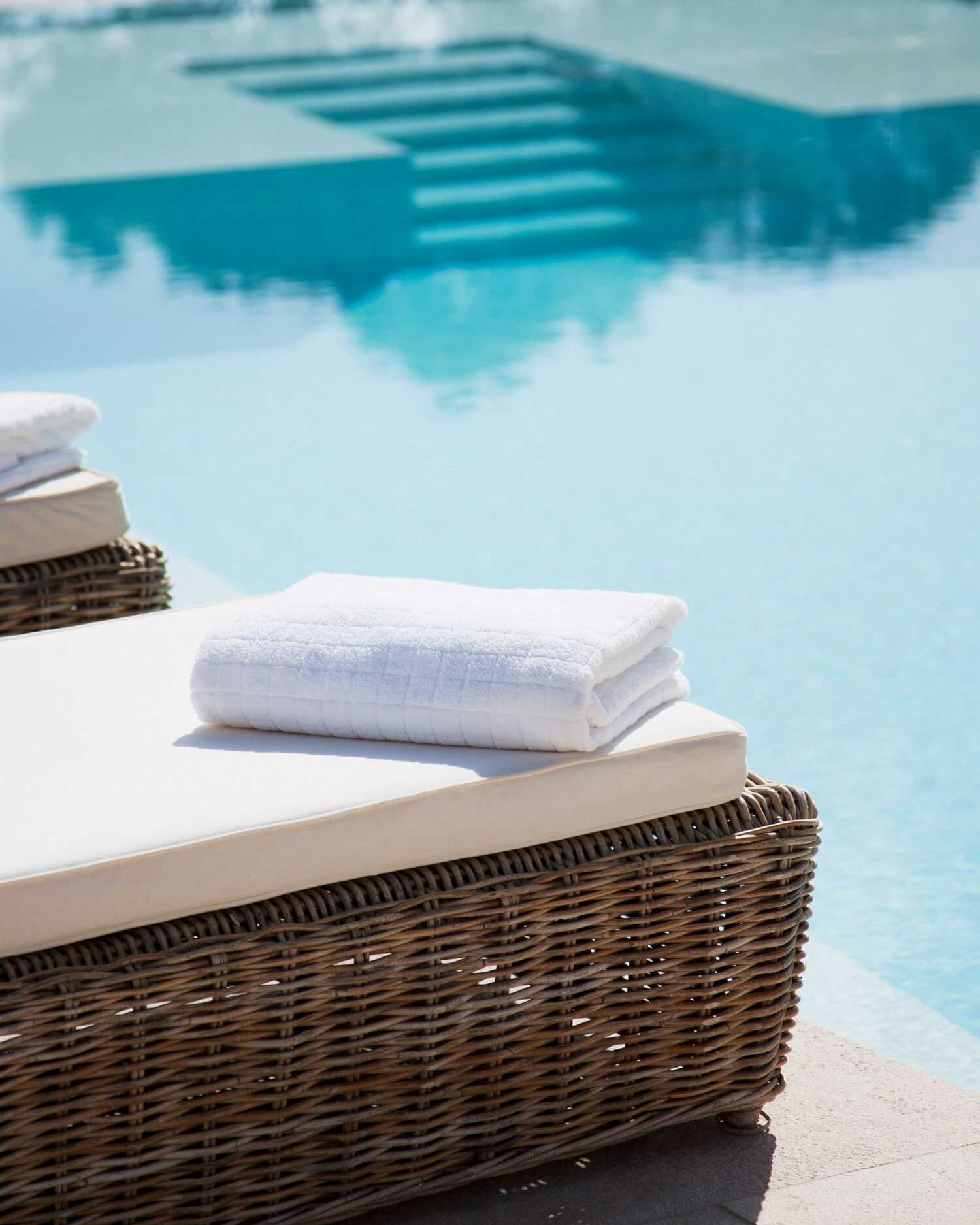 Close Up Pool and Daybed 