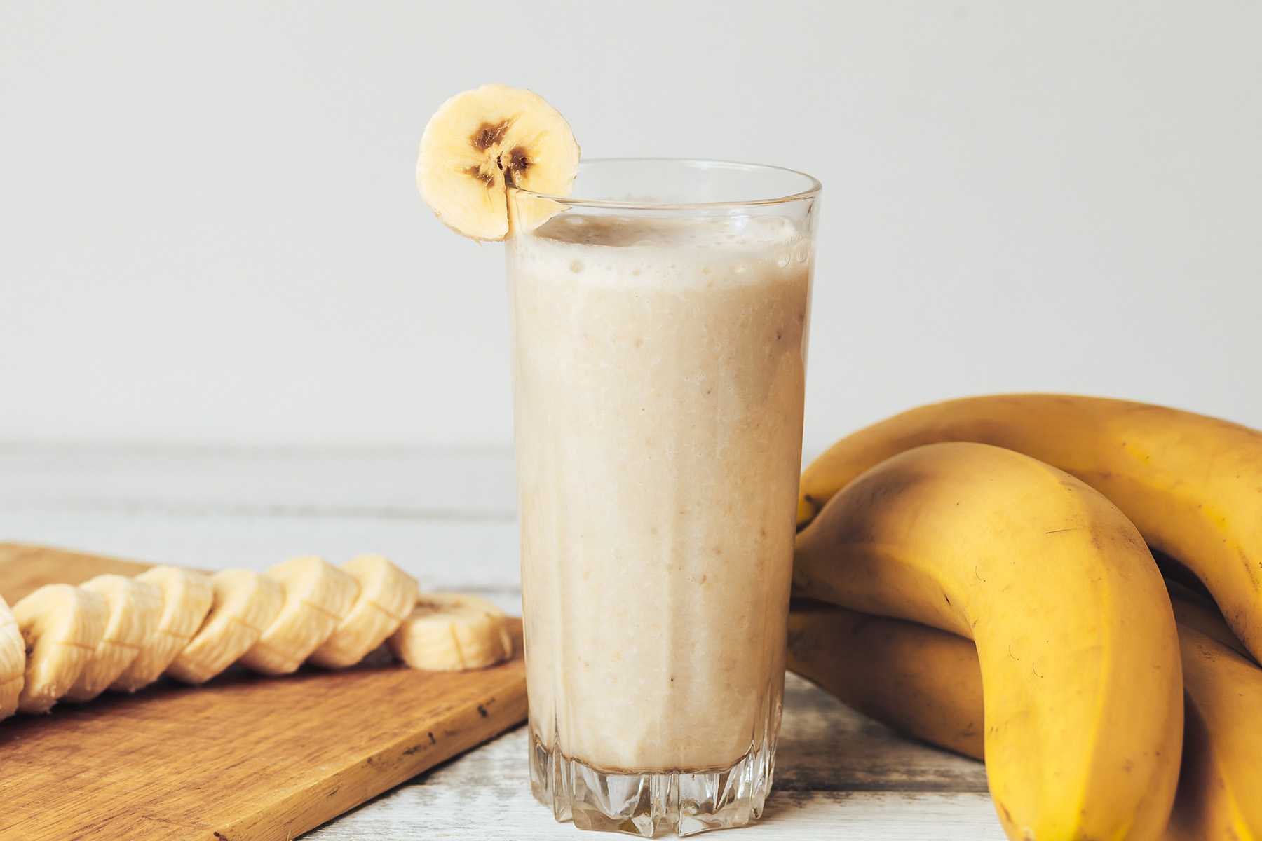 Banana Tahini Electrolyte Smoothie 