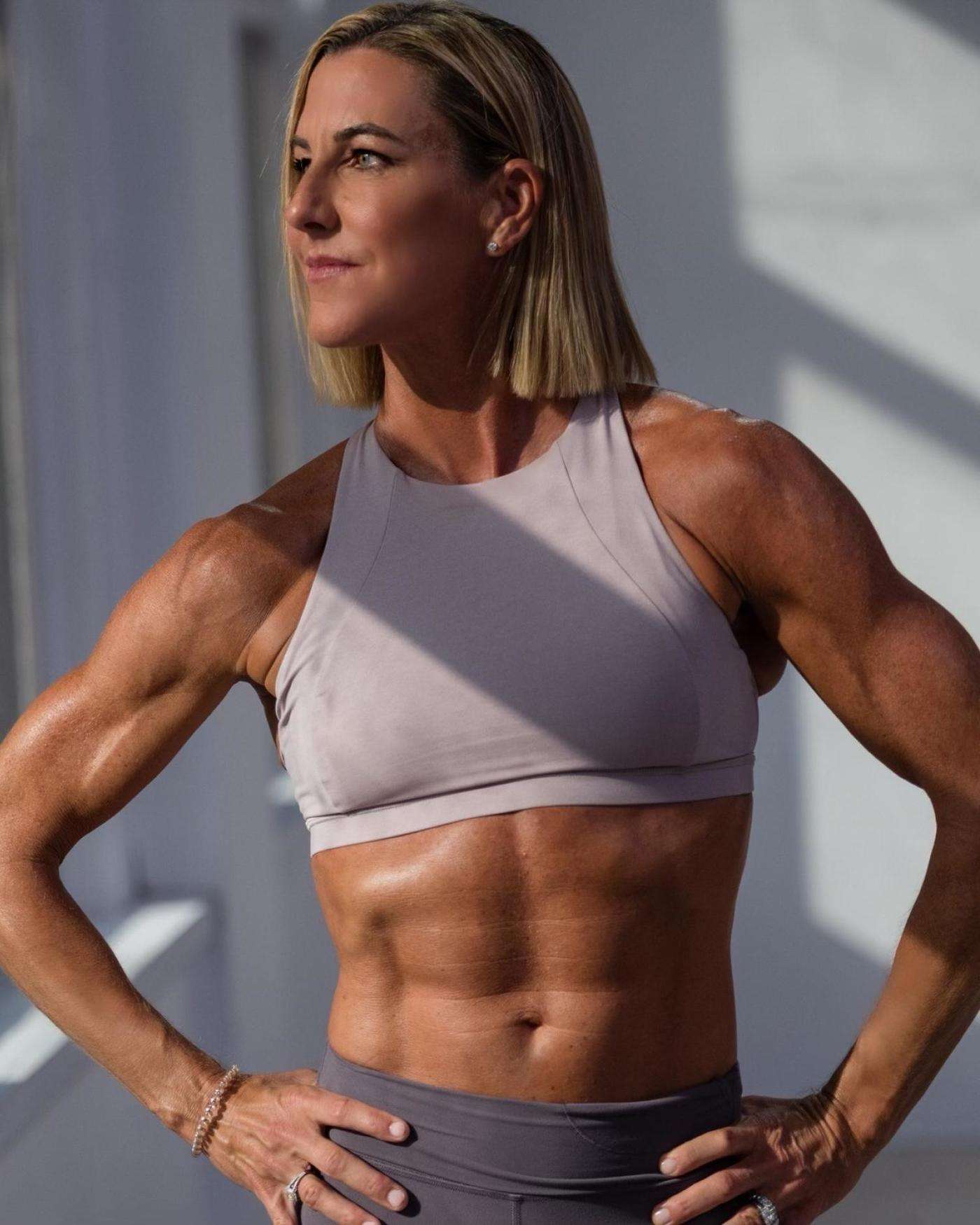 Kira Stokes Headshot