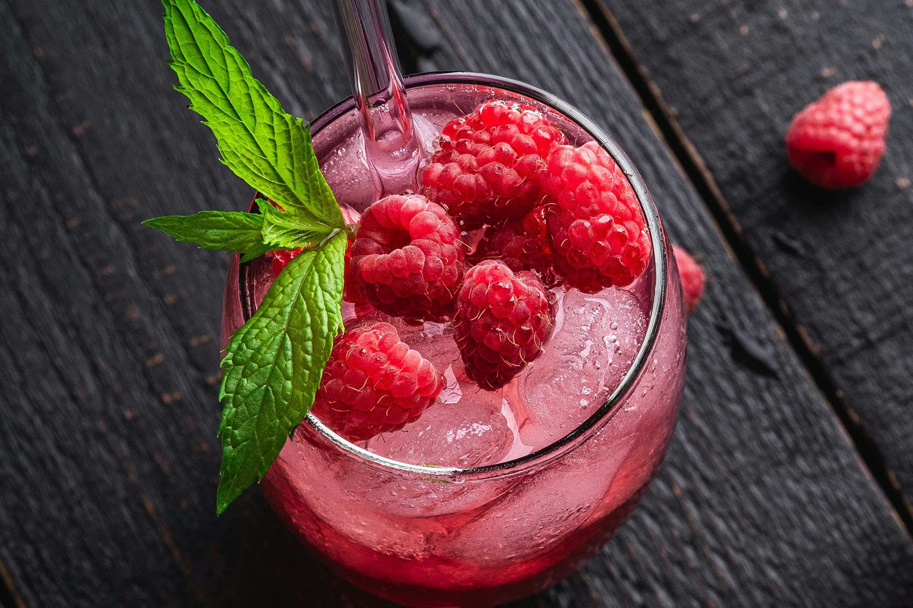 Raspberry Apple Turmeric Thrubs