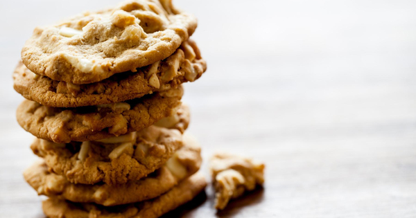 White Chocolate Macadamia Cookie Canyon Ranch