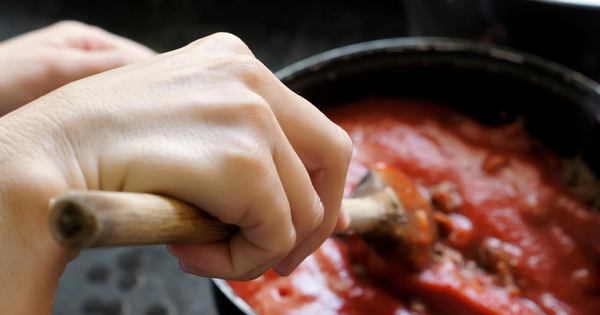plum tomato and lemon sauce