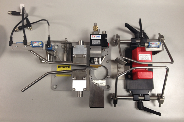 contact board runner.png