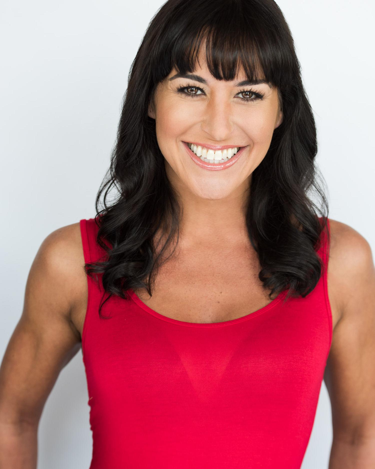 a headshot of Tera-Lee Pollin