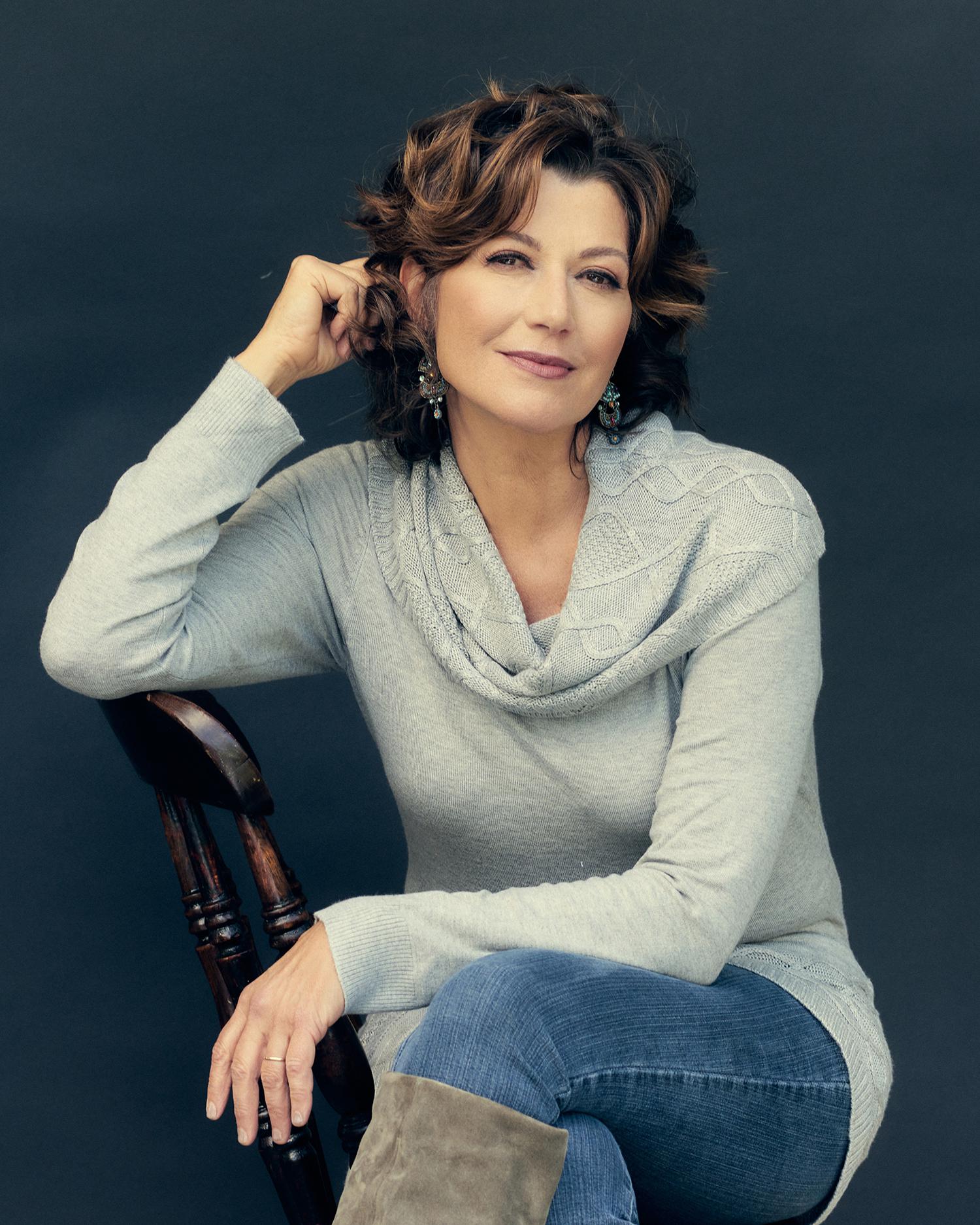Amy Grant Headshot